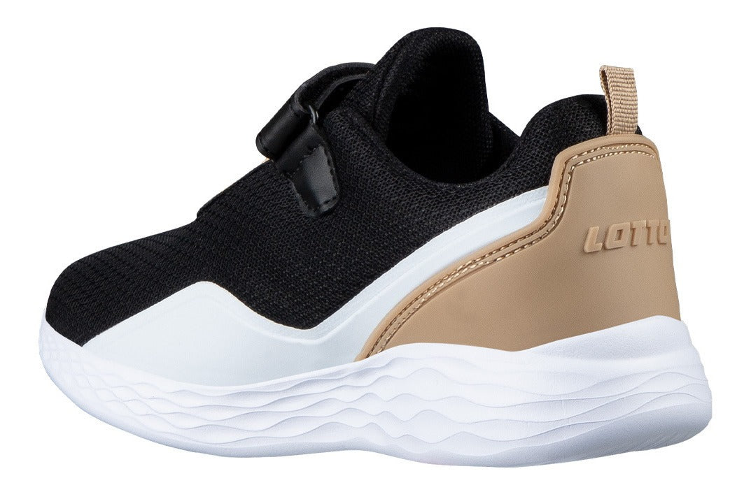 Tenis Laden